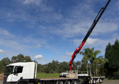 42 Tonne Metre Cranetruck